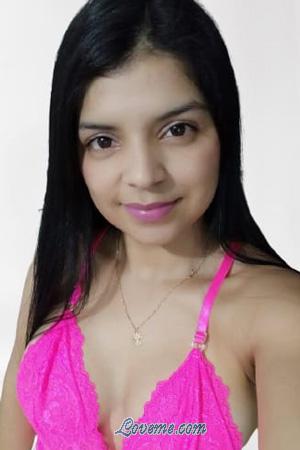 202793 - Julieth Age: 33 - Colombia