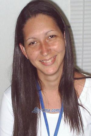 67305 - Elisangela Age: 34 - Brazil