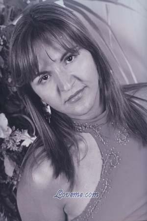 70539 - Emiliane Age: 32 - Brazil